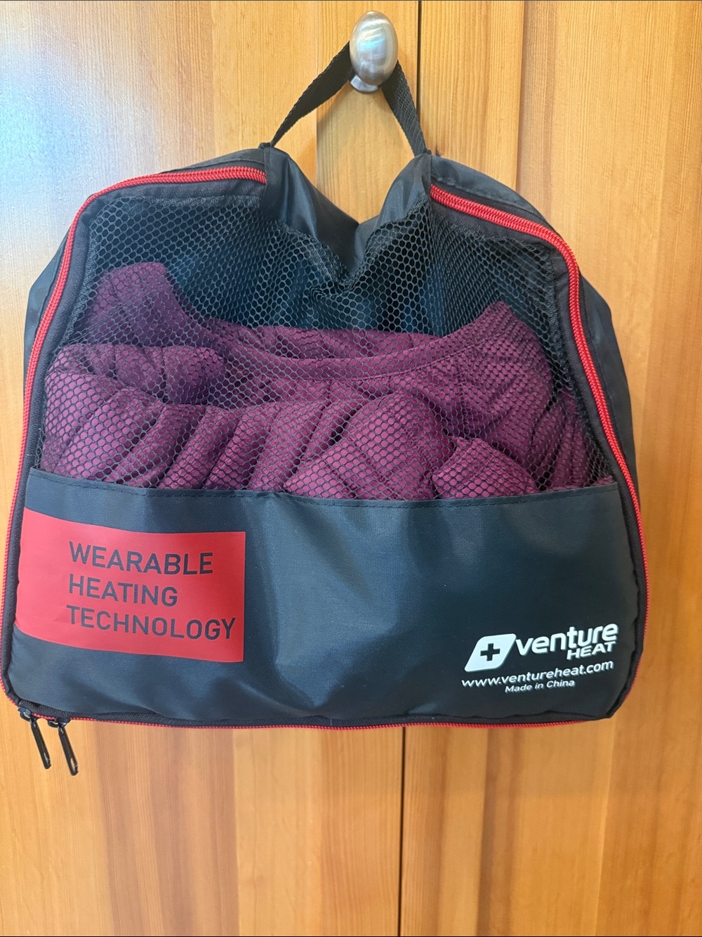 Women’s Heated Vest in Burgundy